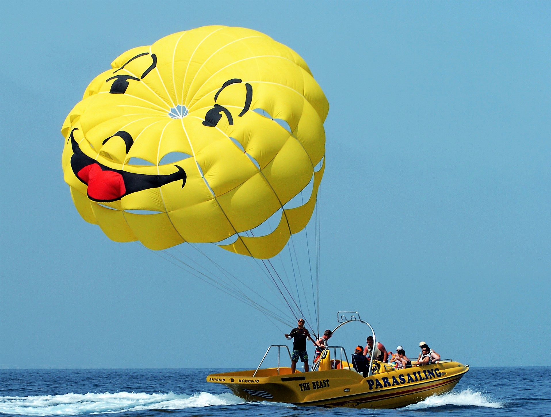 parasail for catamaran